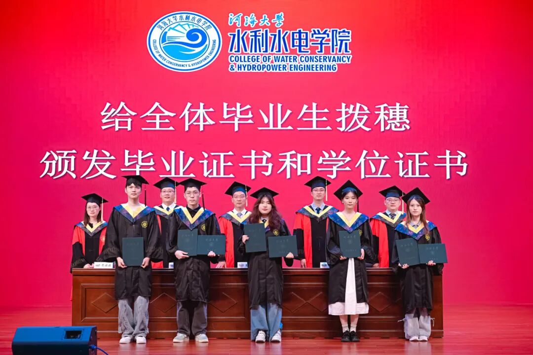 行政管理人员